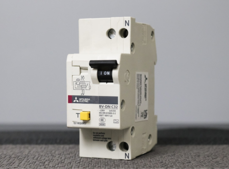 rcbo-cau-dao-tich-hop-chong-dong-ro-electric