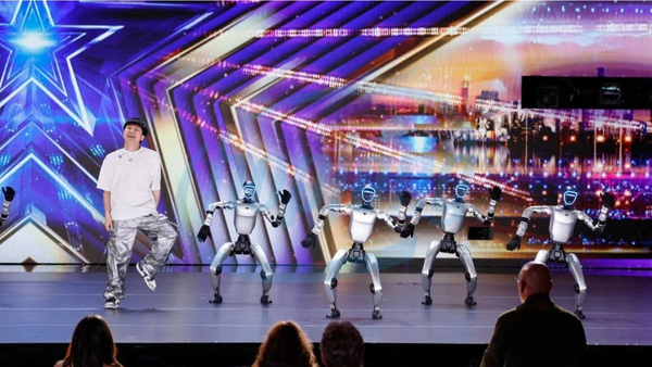 robot-hinh-nguoi-unitree-gay-bao-san-khau-america-s-got-talent-2026-5.jpg