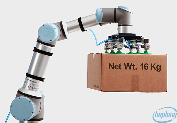 Robot cộng tác hỗ trợ vận chuyển dễ dàng