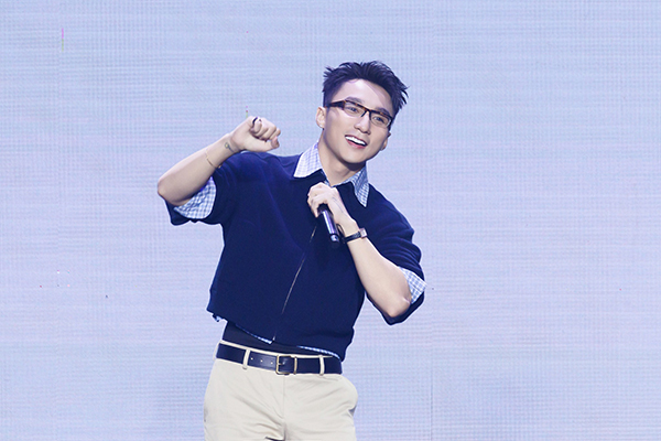 Sơn Tùng M-TP - Đại sứ thương hiệu đầu tiên của ECOVACS Việt Nam