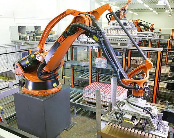 Robot xếp hàng hóa lên pallet, hay còn gọi là Robotic Palletizing, là một ứng dụng của Smart Factory 4.0.