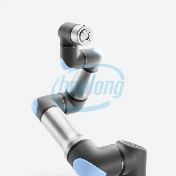 Universal Robots vừa mở rộng dòng UR nổi tiếng của mình bằng việc trình làng UR18. 